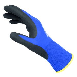 Safety gloves with nitrile coating on the palm